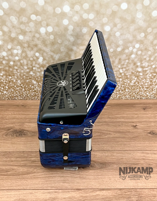 Hohner Bravo III 72 Silent Key - LMM - Blauw