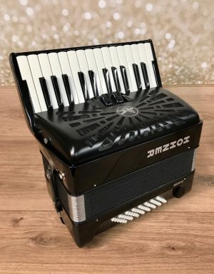 Hohner Bravo II 48 Silent Key - MM - Black