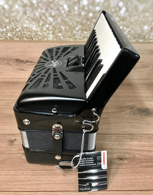 Hohner Bravo II 48 Silent Key - MM - Black