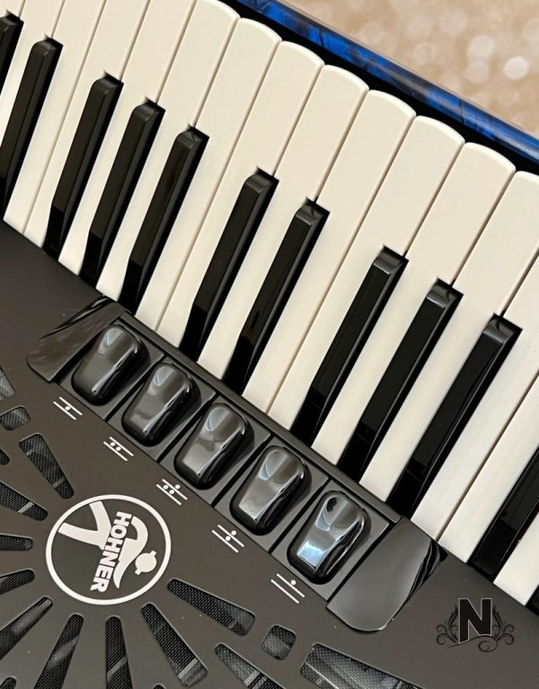 Hohner Bravo III 72 Silent Key - LMM - Blauw