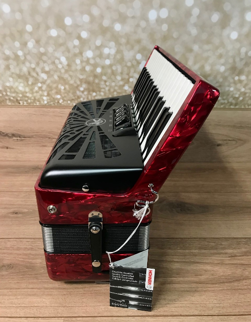 Hohner Bravo III 72 Silent Key - LMM - Rood